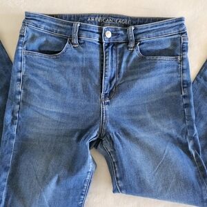 AE Hi-Rise Jeggins Next Level Stretch size 12